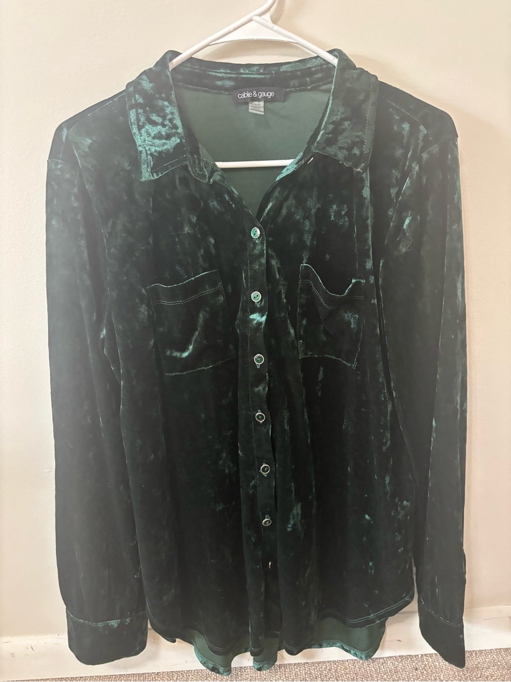 Cable & Gauge Dark Emerald Green Velvet Button-Front Shirt